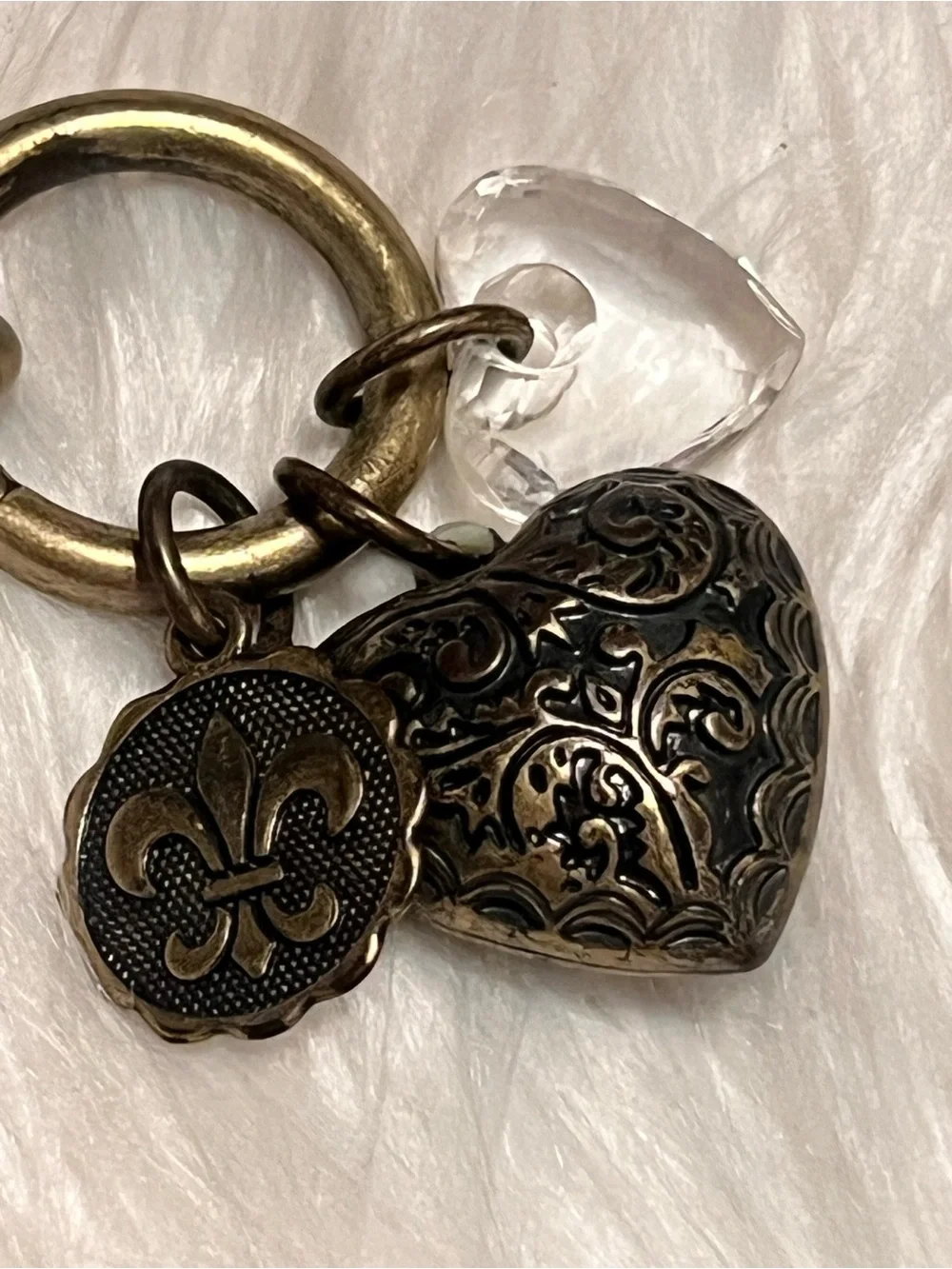 Kathy Van Zeeland Y2K Brass Tone Charm Keychain with Clear Heart